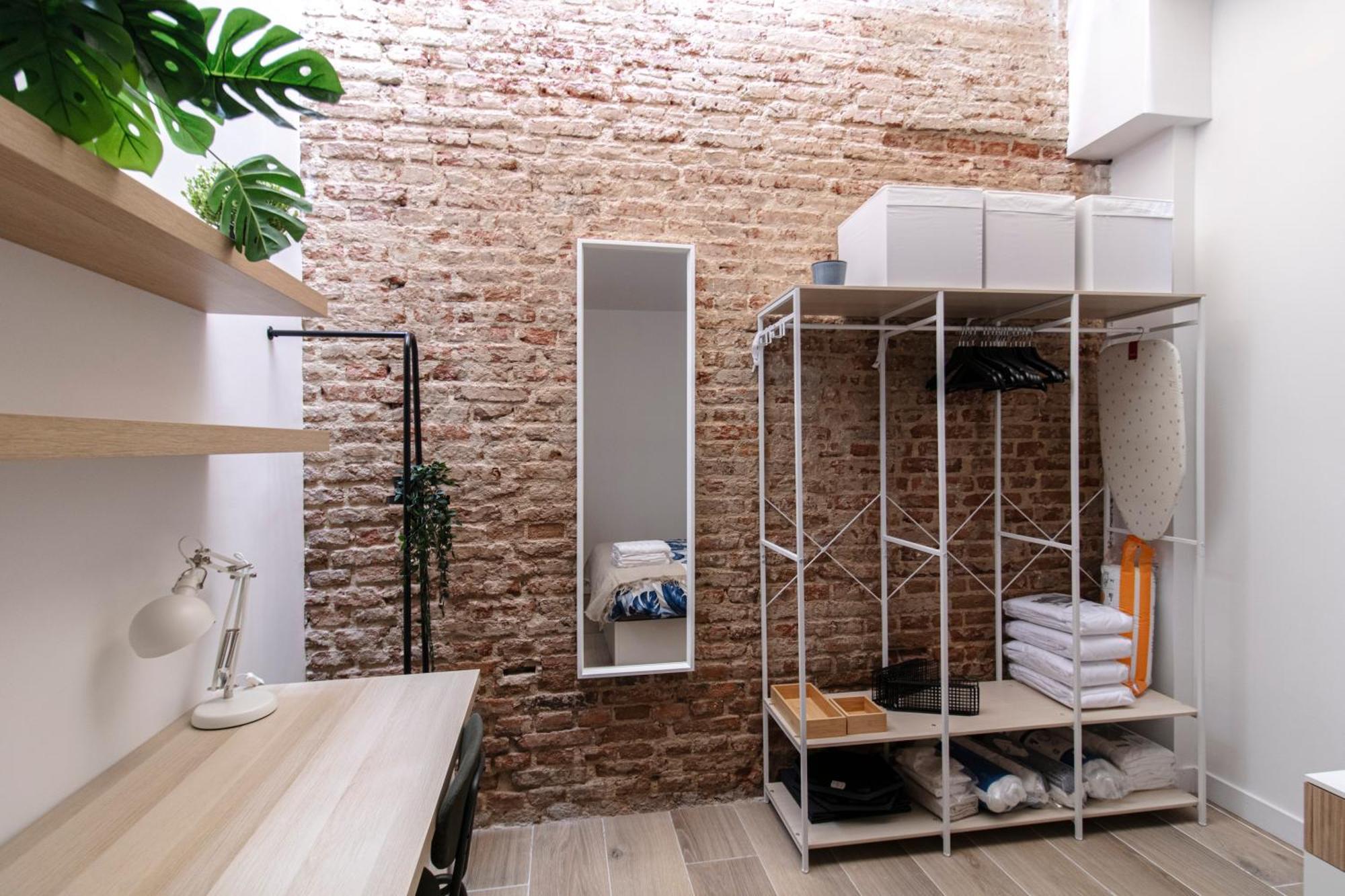 Loft Navas Del Rey B Apartment Madrid